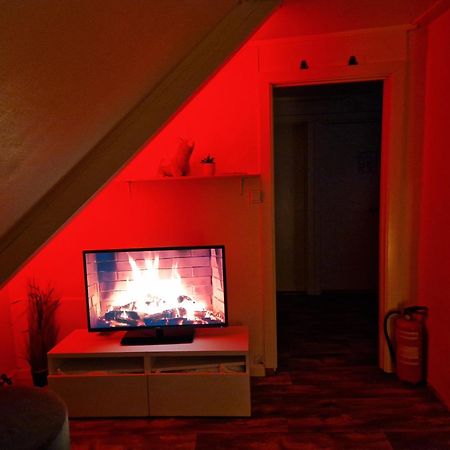 Smaller Apartment Next To Bridge Tromso Luaran gambar